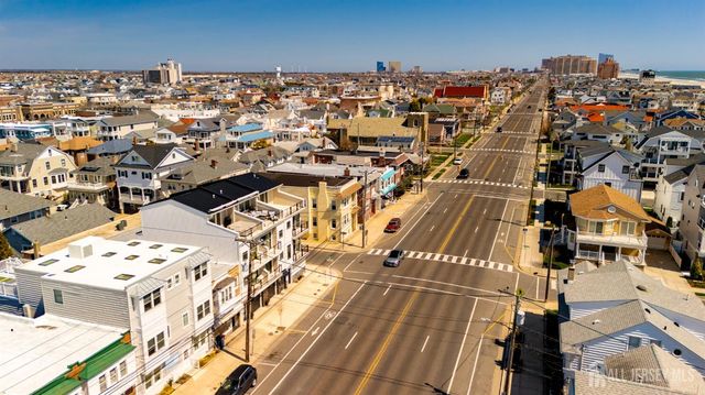 6709 Atlantic Avenue, Ventnor, NJ 08406