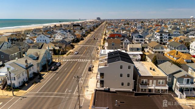6709 Atlantic Avenue, Ventnor, NJ 08406