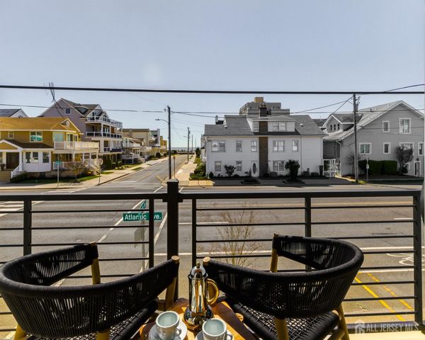 6709 Atlantic Avenue, Ventnor, NJ 08406