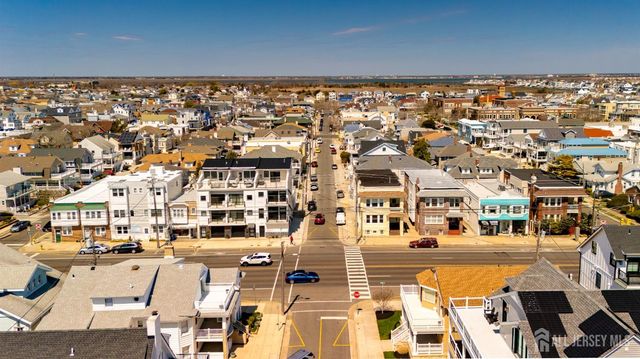 6709 Atlantic Avenue, Ventnor, NJ 08406