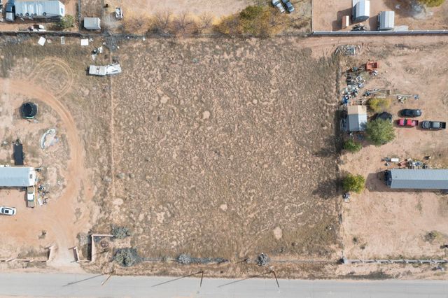 Dairy Road, Los Lunas, NM 87031