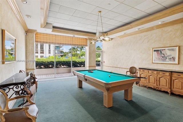 8855 Collins Ave. Oceanfront direct 4C, Surfside, FL 33154