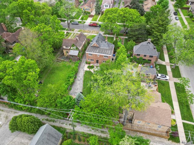 9209 S Hoyne Avenue, Chicago, IL 60643