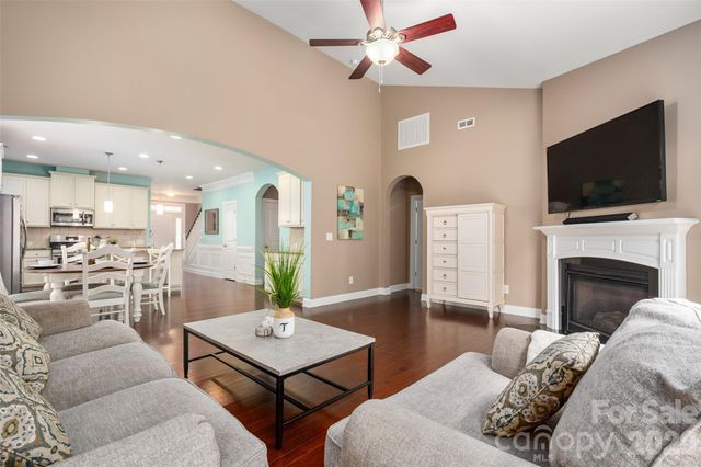 1023 Pennington Drive, Lancaster, SC 29720