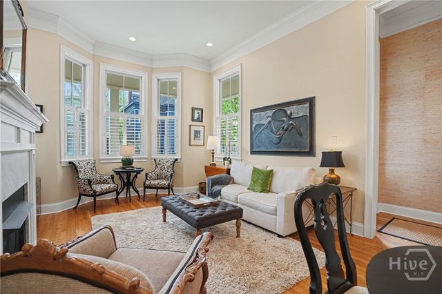 406 E Park Avenue, Savannah, GA 31401