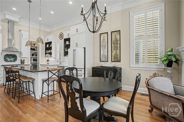 406 E Park Avenue, Savannah, GA 31401