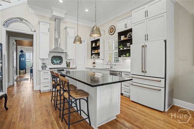 406 E Park Avenue, Savannah, GA 31401