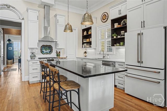 406 E Park Avenue, Savannah, GA 31401