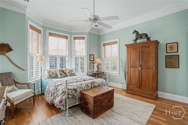 406 E Park Avenue, Savannah, GA 31401