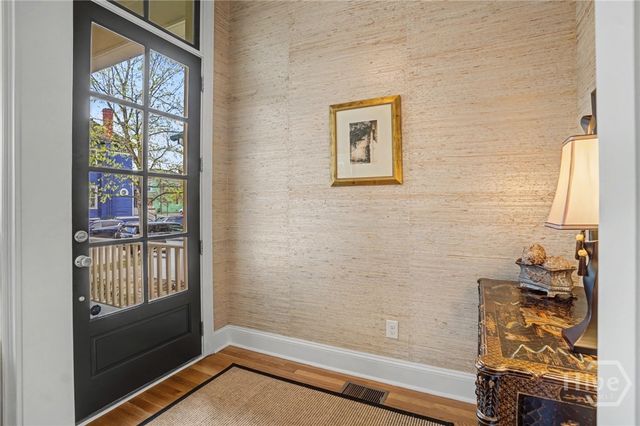 406 E Park Avenue, Savannah, GA 31401