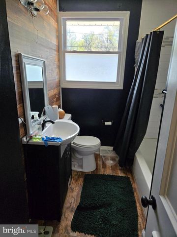 729 BENTLEY RD, Lindenwold, NJ 08021