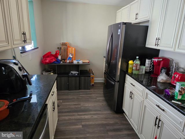 729 BENTLEY RD, Lindenwold, NJ 08021