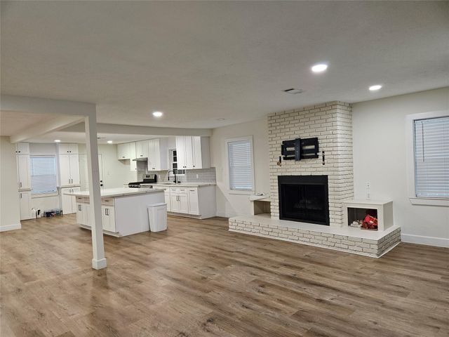 6446 Brookside Drive, Houston, TX 77023