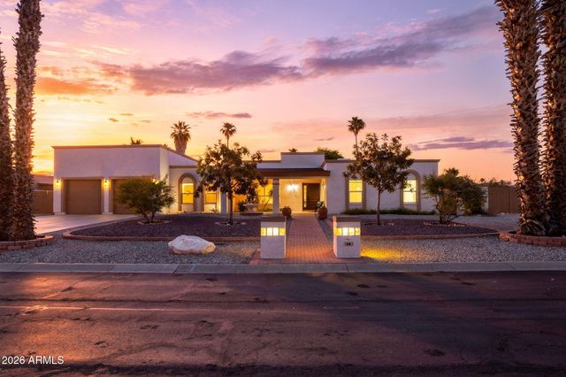 7618 W JOHN CABOT Road, Glendale, AZ 85308