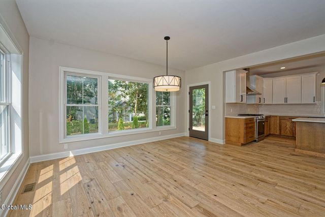 295 Jefferson Street, Saratoga Springs, Inside, NY 12866