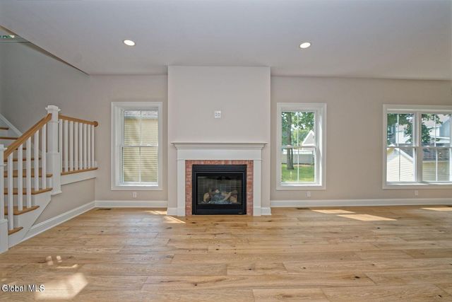 295 Jefferson Street, Saratoga Springs, Inside, NY 12866