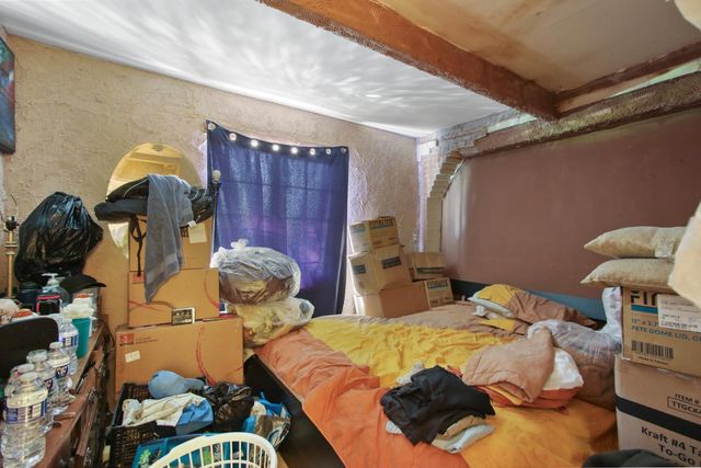 200 Lindley Dr, Sacramento, CA 95815