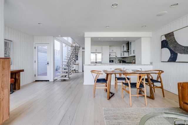 9 Rockview Drive, Santa Cruz, CA 95062