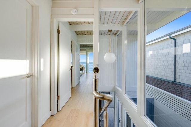 9 Rockview Drive, Santa Cruz, CA 95062