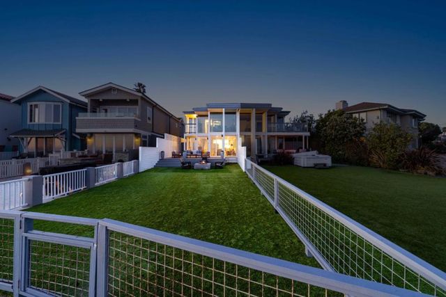 9 Rockview Drive, Santa Cruz, CA 95062