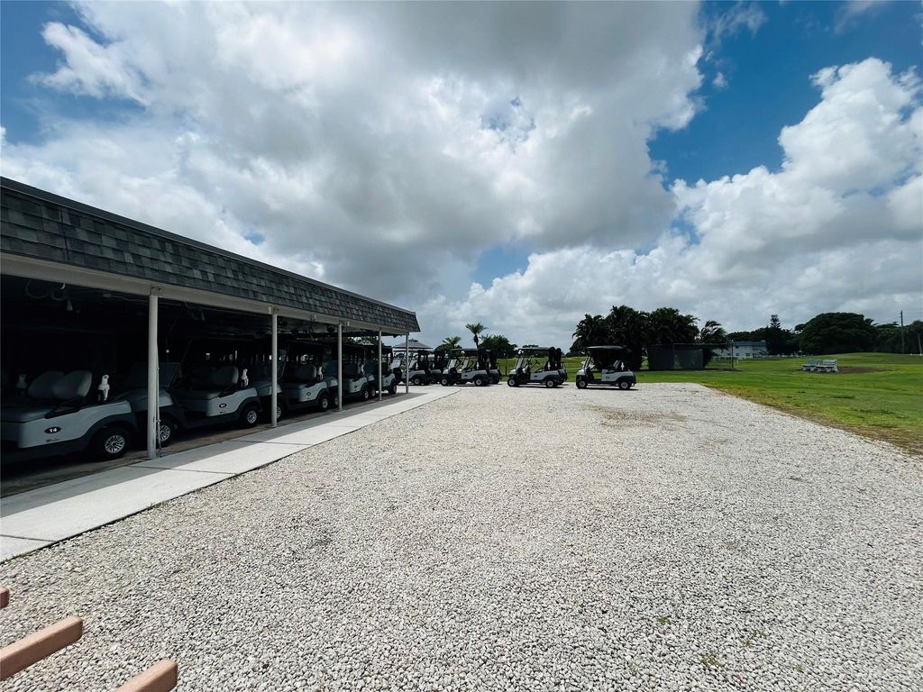 Image 20 of property listing at 226 BRITTANY E 226, Delray Beach, FL 33446