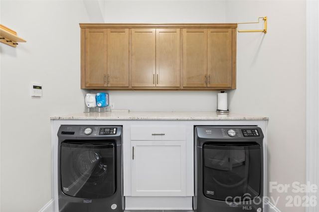 1368 Cedardale Lane, Denver, NC 28037