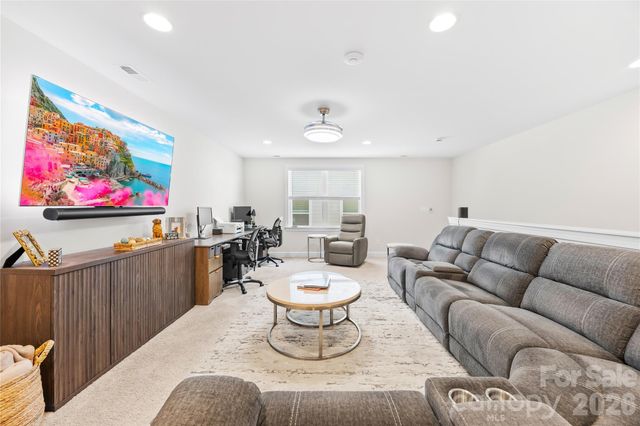1368 Cedardale Lane, Denver, NC 28037