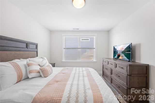 1368 Cedardale Lane, Denver, NC 28037