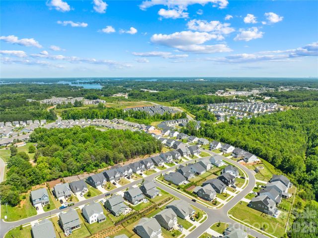 1368 Cedardale Lane, Denver, NC 28037