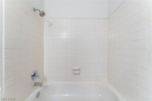 7084 BURCOT Avenue J21, Las Vegas, NV 89156