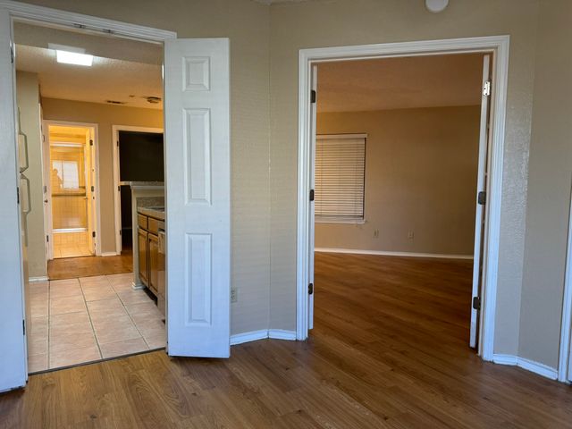 2311 Balsam Drive H105, Arlington, TX 76006