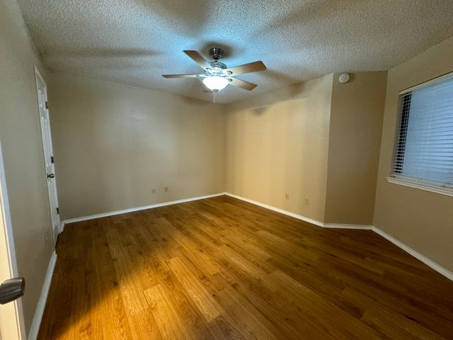 2311 Balsam Drive H105, Arlington, TX 76006