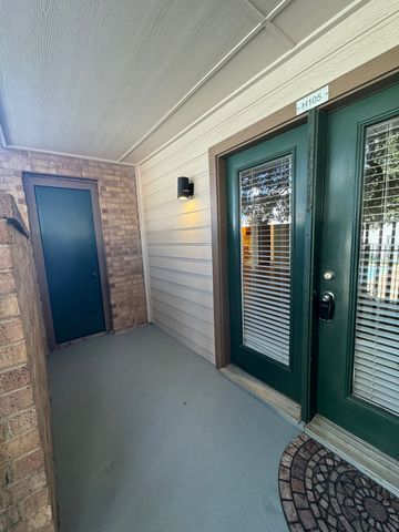 2311 Balsam Drive H105, Arlington, TX 76006