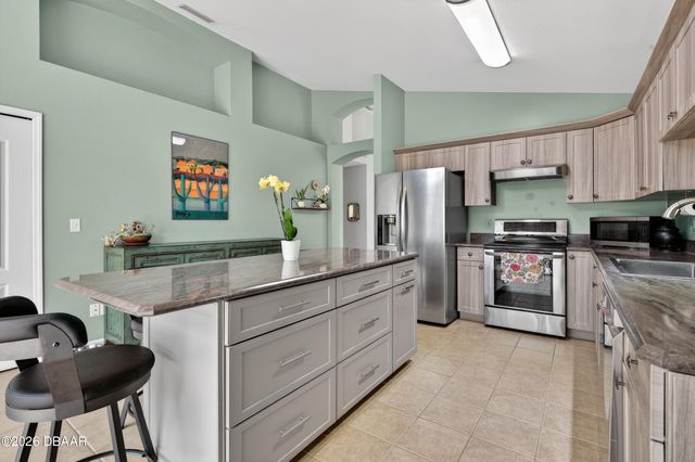 18 Oak Village Drive, Ormond Beach, FL 32174