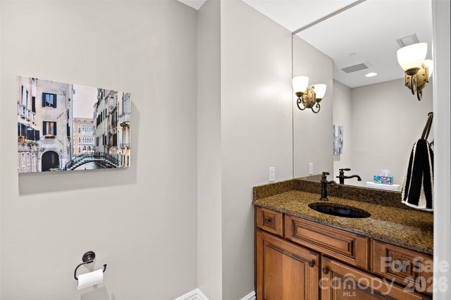 520 E Martin Luther King Boulevard, Charlotte, NC 28202