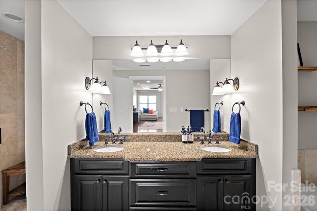 520 E Martin Luther King Boulevard, Charlotte, NC 28202