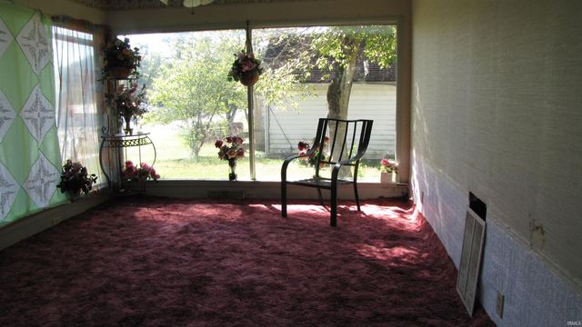 1003 N Main Street, Winslow, IN 47598