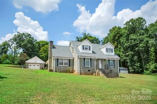 113 Green Acres Road, Mount Holly, NC 28120