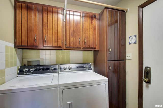 3111 CABOT Road, Quincy, IL 62301