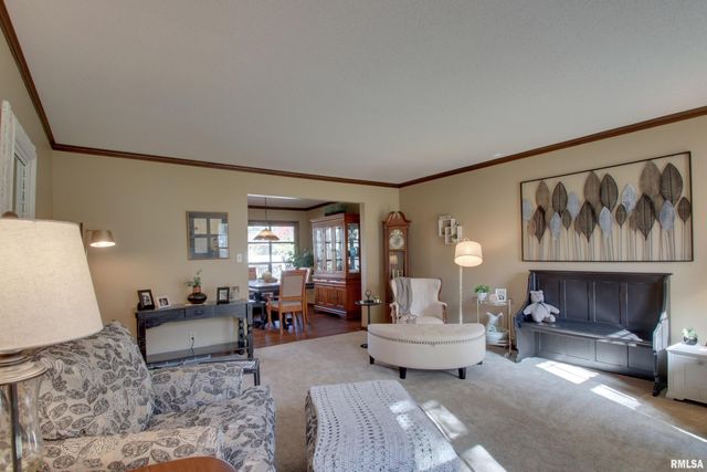 3111 CABOT Road, Quincy, IL 62301