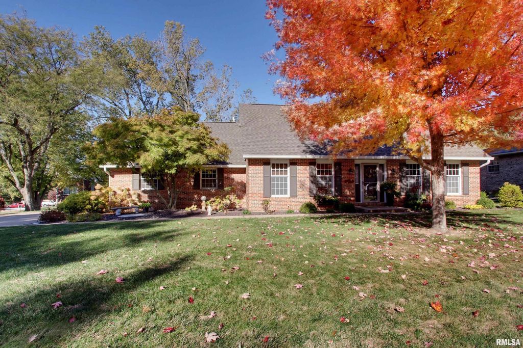 3111 CABOT Road, Quincy, IL 62301