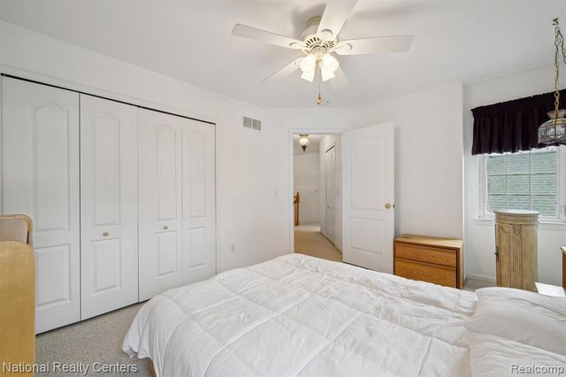 2674 Bass Wood Lane, Wixom, MI 48393