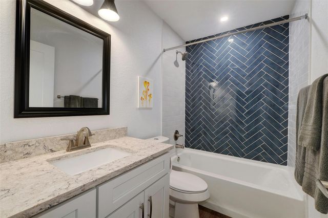 5401 Wellington DR, Austin, TX 78723