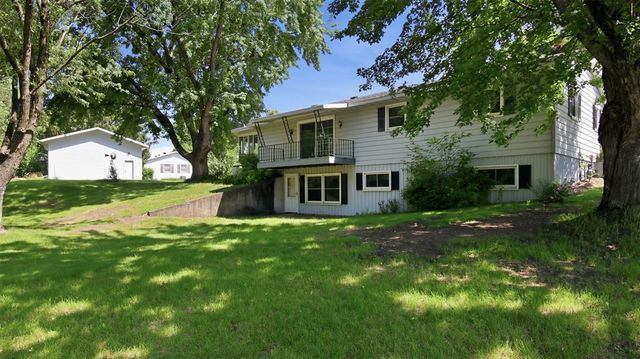 1544 Howard Avenue, Eau Claire, WI 54703