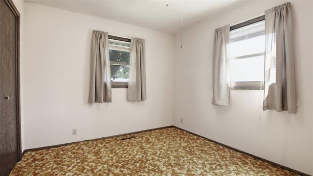 1544 Howard Avenue, Eau Claire, WI 54703