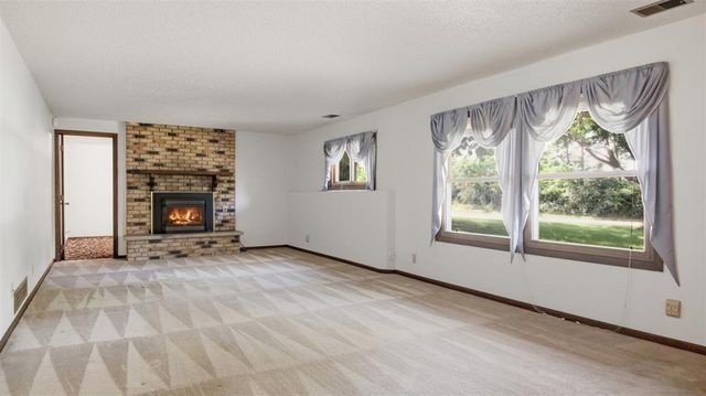1544 Howard Avenue, Eau Claire, WI 54703