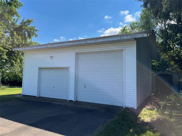 1544 Howard Avenue, Eau Claire, WI 54703