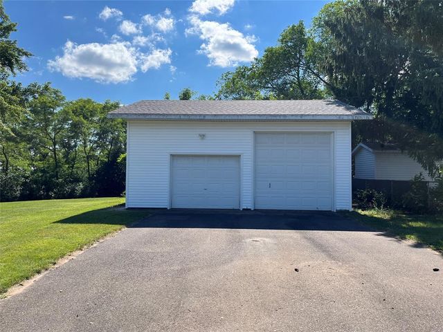 1544 Howard Avenue, Eau Claire, WI 54703