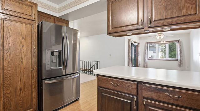 1544 Howard Avenue, Eau Claire, WI 54703