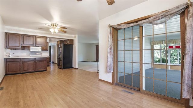 1544 Howard Avenue, Eau Claire, WI 54703